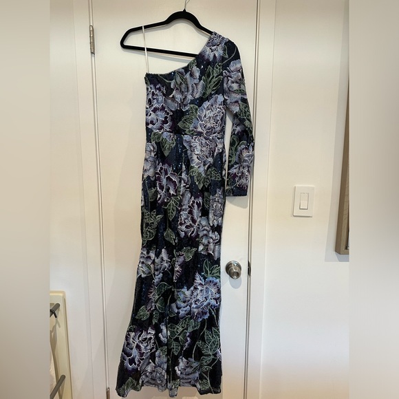 Marchesa Notte Floral-Embroidered One-Shoulder Gown NWT - Picture 7 of 7